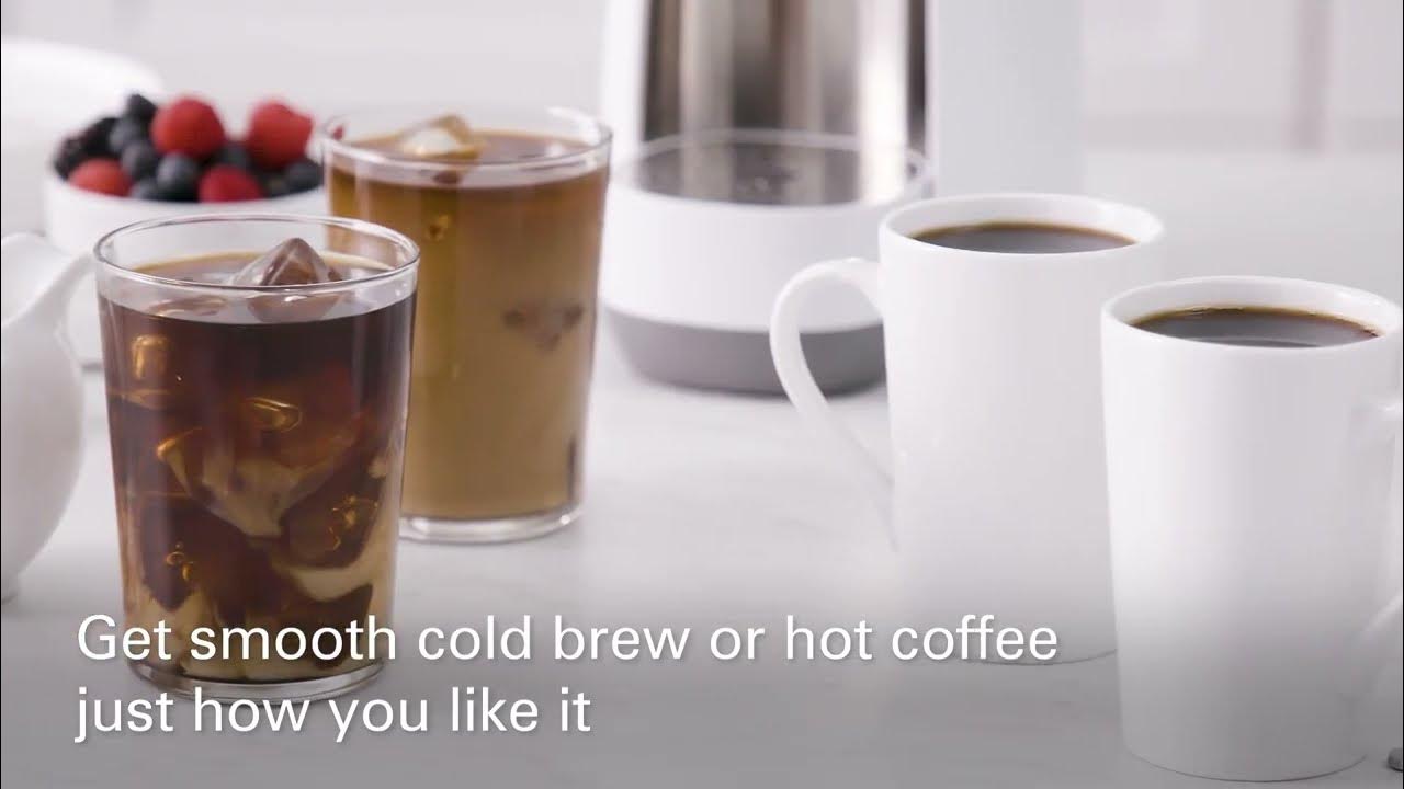 Switch up your #BREWtine with the Iced+Hot Coffeemaker. Link in