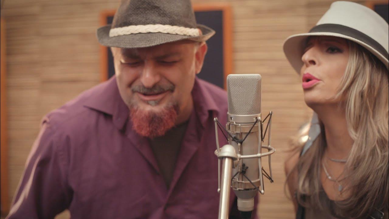 Alex momentary. Alexanders moment. Men момент. Милан нил амин-смит. Alexanders moment.