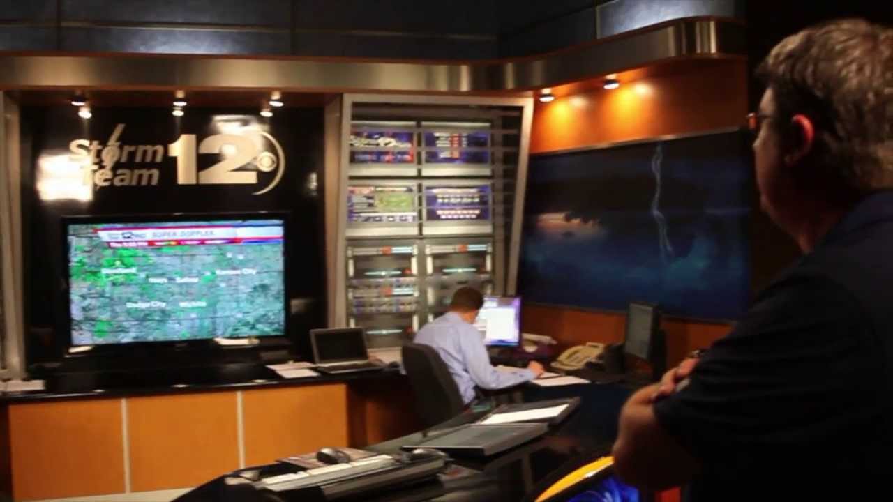 KWCH Storm Team 12 Merrill Teller Gives Dusty a Tour YouTube