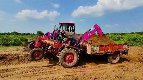 JCB 3dx Backhoe Loading Mud in Mahindra 475 Di tractor JCB miti khudai jcb video #jcb #jcbvideo