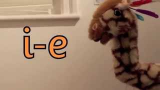 Geraldine the Giraffe learns /i-e/