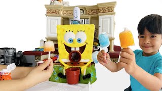 Food Truck Toy With SpongeBob Snow Cone Machine!Making Snow Cones