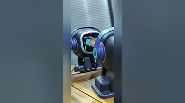 emo robot