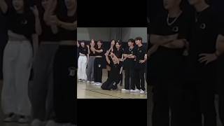 Leader Team B Jiho And Friends Encourages And Supports Haeun Dance Battle.