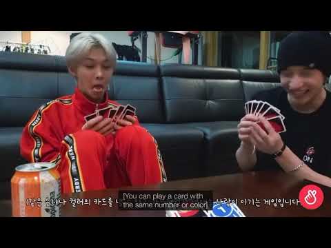 Chan Com Felix Jogando Uno Em Skz Vlog Magnet Adesivos Crianças