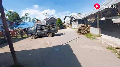 印尼人都住什麼房子？印尼美女實拍當地農村，你覺得怎麼樣？   西瓜視頻 - 天天要聞