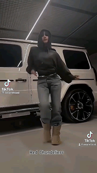 Lisa dancing on West side x long way 2 go - Ariana grande x Cassie || Lisa (Blackpink)