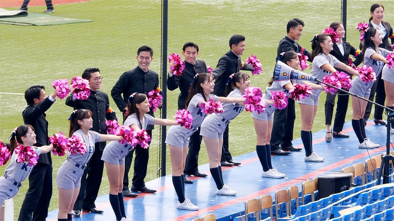 慶應義塾大学】4年生チア&リーダー「小さな恋の歌」 - YouTube