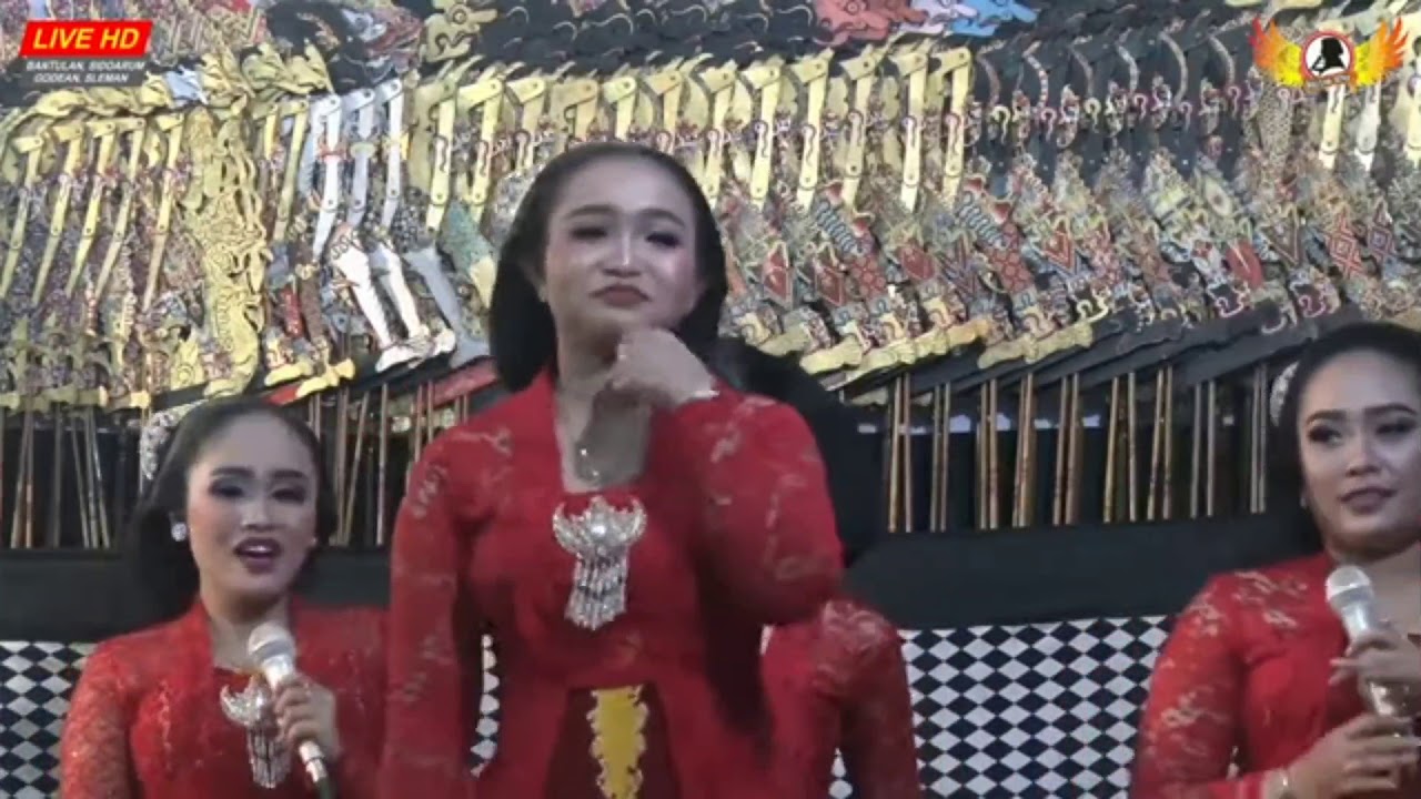 pengendang jaipong hajar sinden...seru broo