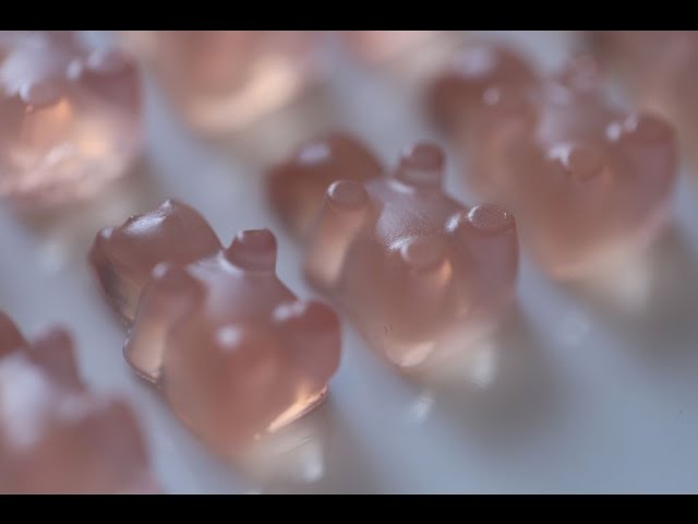 DIY Recipe for Rosé Wine Gummy Bears