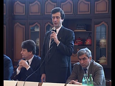 #1992 sale of #Magnitogorsk Iron &amp; Steel Works MMK #MMK to foreign investors