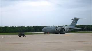 C-17 Reverse thrust out of parking.wmv