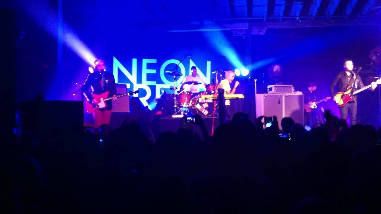 1983 Neon Trees YouTube 1983 Neon Trees YouTube