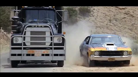 '77 Mack vs. '71 Chevelle in Convoy