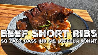 BEEF SHORT RIBS aus dem DUTCH OVEN - so zart, dass ihr sie löffeln könnt!