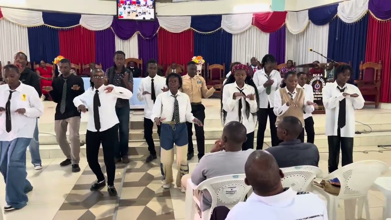 NGANGARITHI PCEA YOUTH DANCE