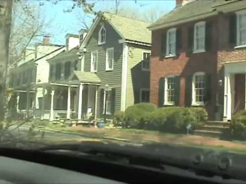 This is a quick video showing highlights of downtown Chestertown Maryland, and then on up Washington Ave. to Washington College.