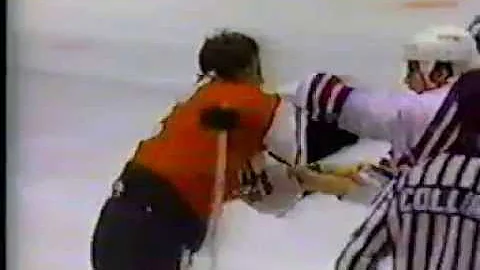 Larry Melnyk vs Dave Brown Oct 26, 1987