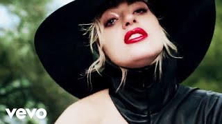 Смотреть клип Lady Gaga - John Wayne