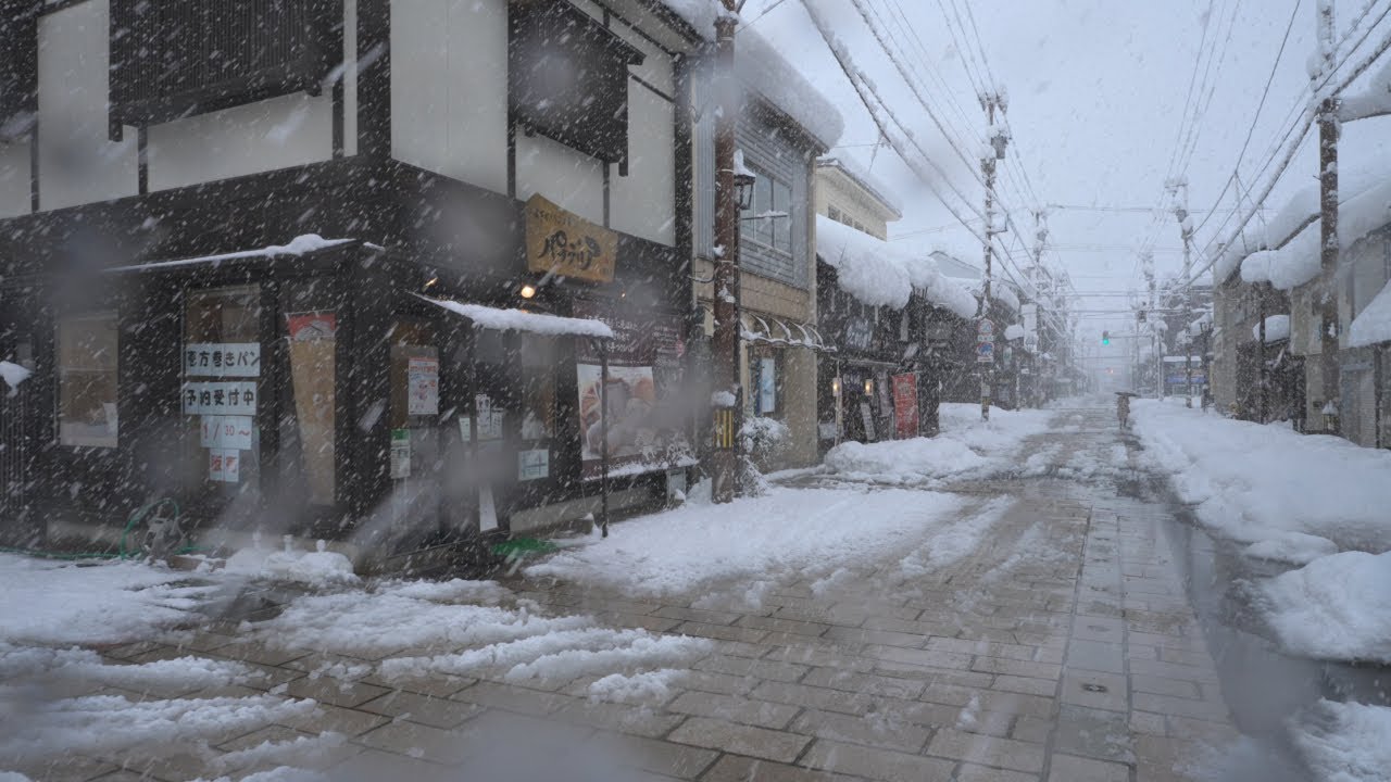 Walking Through Deep Snow in Rural Japan 🇯🇵 | Historic Ono City During the Coldest Wave