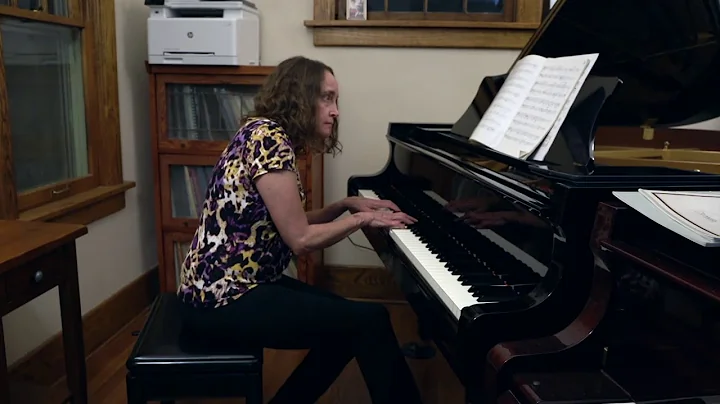 Hymns with Pianist Jennifer Novak Haar