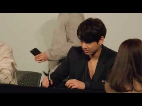 151218 <방탄소년단 BTS>팬사인회 in 여의도 / 정국 JUNG KOOK - YouTube