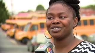 Daughters lost in the shuffle on first day of school, mom says