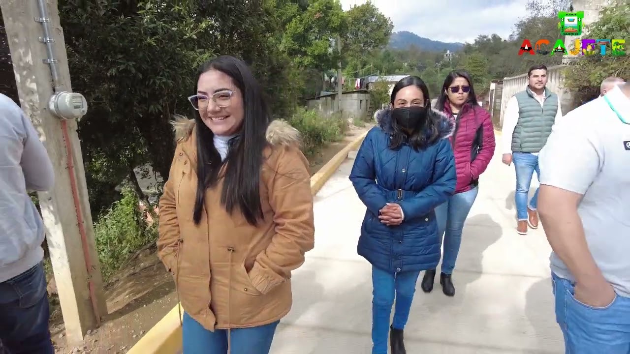 Inauguración de calle en Mesa de la Yerba