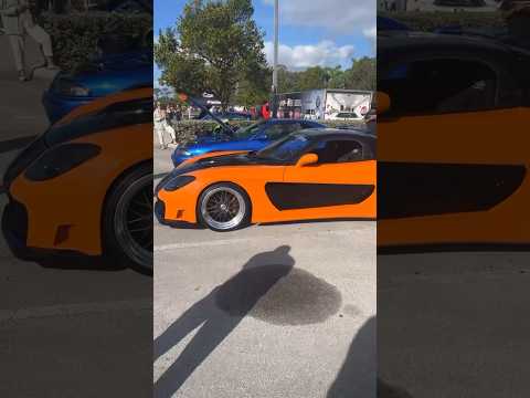 This Veilside Mazda RX-7 “Fortune” looks familiar…