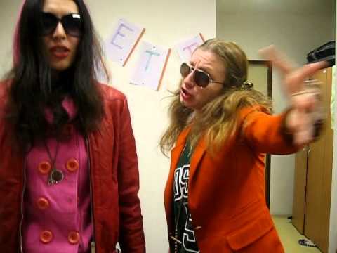 ქეთინო გვიყვარხარ