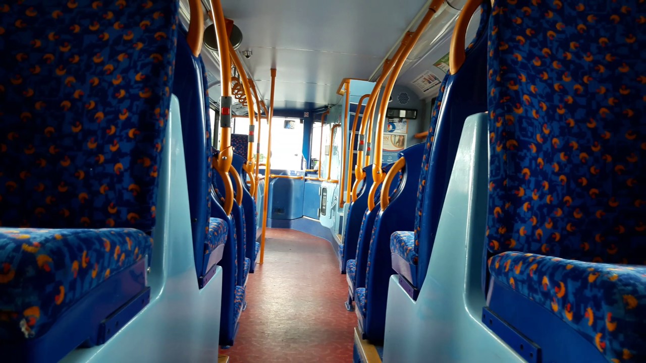 THRASH AND KICKDOWN! Stagecoach South 18520 GX06DXU ALX400 Trident 2