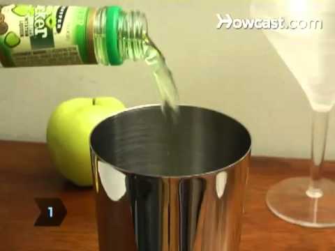 How to Make an Appletini