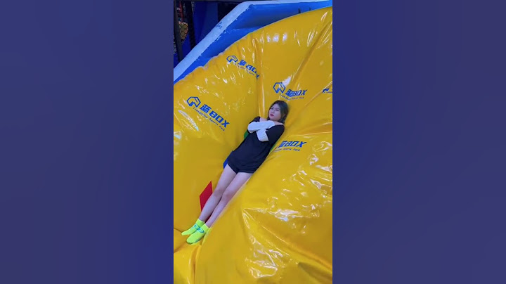 This Trampoline Is 😲🥱🥱So Fun! Why Didn't We Just Start Jumping Around Like This When We Were Kids
