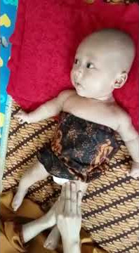 Pijitan Pertama Bayi