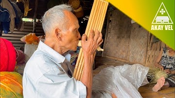 NGƯỜI MUA KHÈN và NGHỆ NHÂN LÀM KHÈN cuối cùng của dân tộc Pa Cô