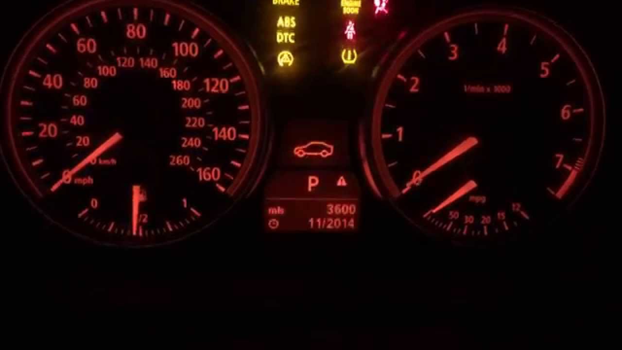 Bmw red triangle warning light