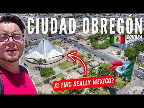 🇲🇽 FOREIGNER in CIUDAD OBREGÓN, Sonora | Is This RICH MEXICO? | AMAZING Coyotas & HOT DOGS!