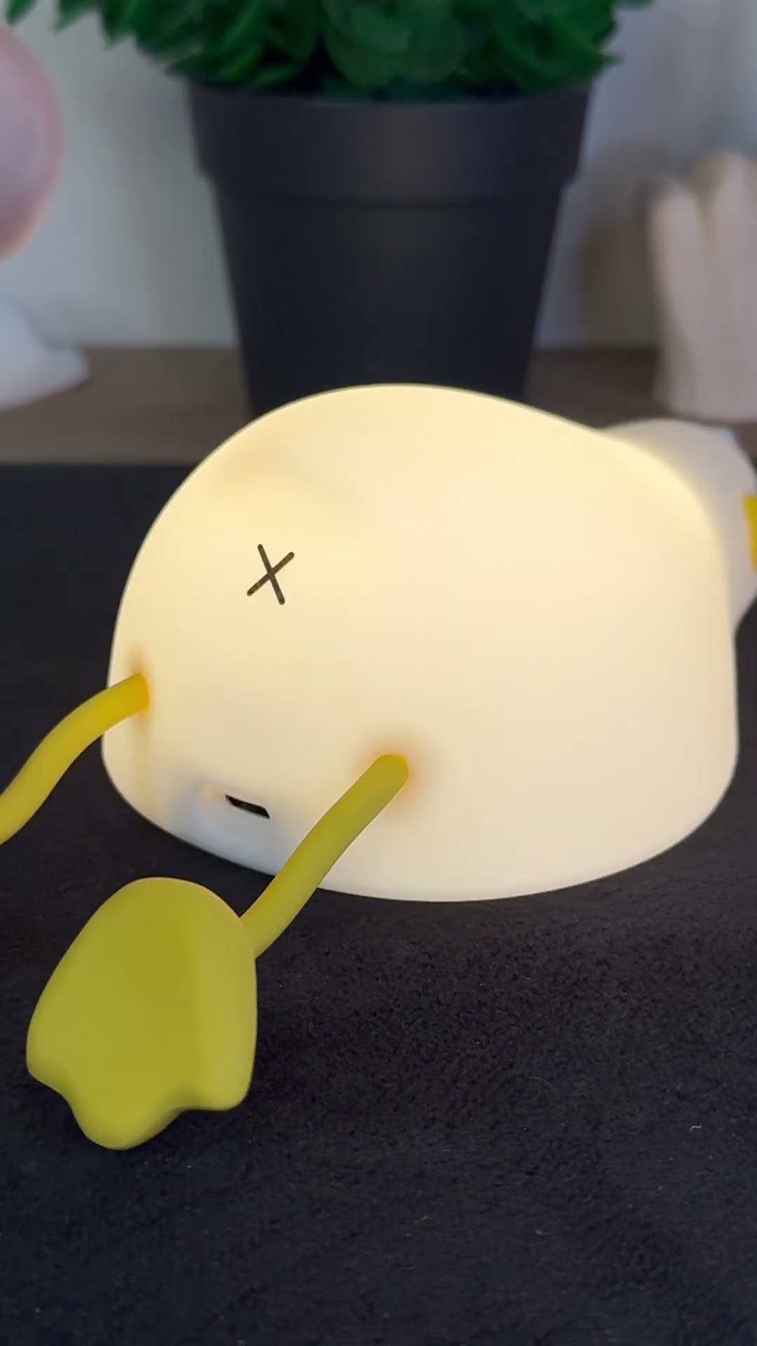 ? Lazy Flat Duck Atmosphere Night Lamp - Product Link in Bio ( # 1974 ) ‪@MaviGadgets‬