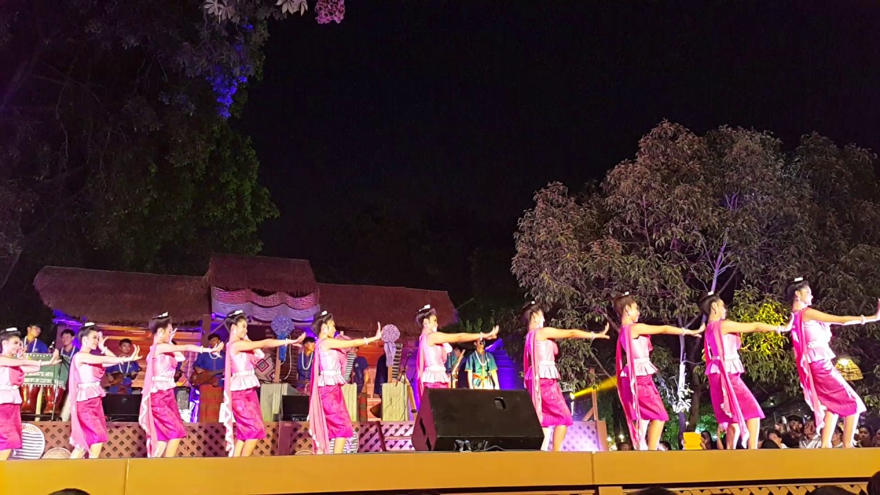 ฟ้อนบูชาเฮือส่วง | วงโปงลาง วนศ.กาฬสินธุ์ | งานเที่ยวเมืองไทย ปี 2560 | 28.01.2560