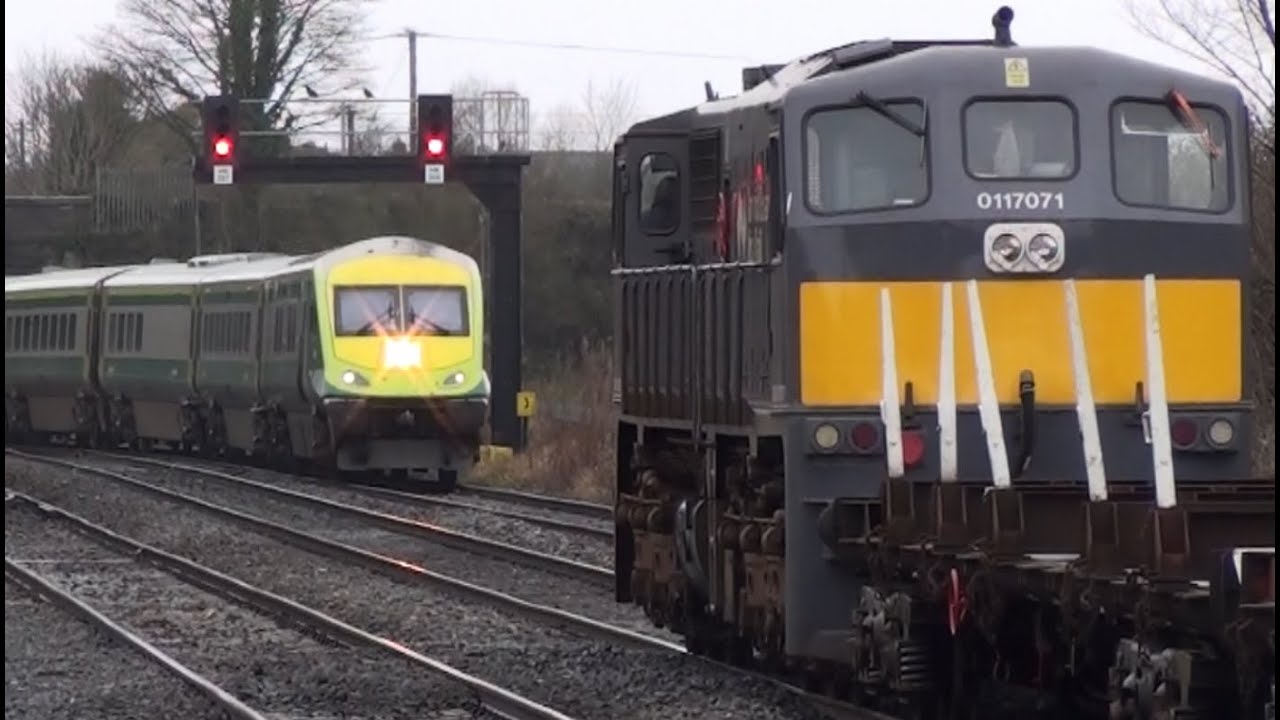 Irish Rail Trains at Kildare 23-1-2015