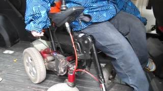 Nabíječ Elektrických Invalidních Vozíků Do Auta