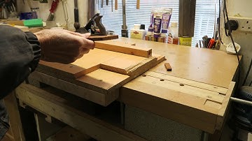 Combined Bench Hook and Shooting Board