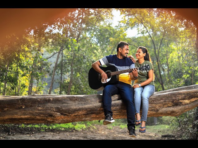 Asian Couple Love Playing Acoustic Song Guitar Sitting Grass Park Stock  Photo by ©kasipat 200475160