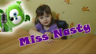 Поем с Настей песню Я Мишка Гумми Бер Singing with Nastya the Bear song I Gummy Bear