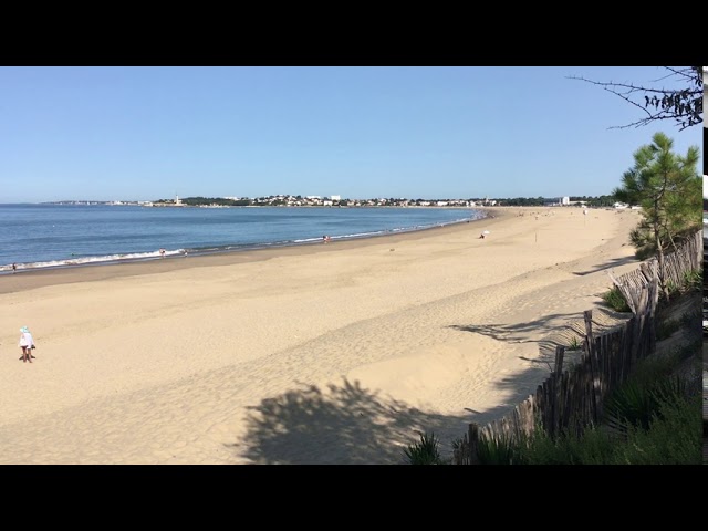 Dimanche matin à la plage et le bruit des vagues - Camping Bois Soleil