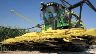 2009 John Deere & Silage