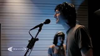 Gotye Performing Somebody That I Used To Know