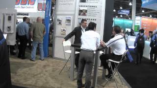SYSCOM: Video con Hikvision DS7204HFHISE y Cámara SYSCOM VIDEO