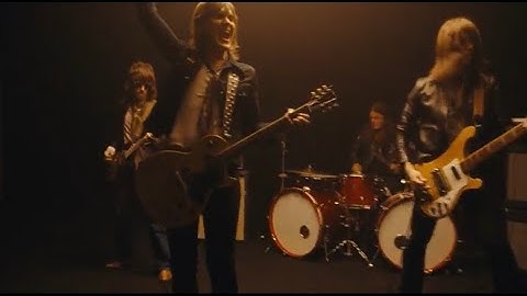 Tuk Smith & the Restless Hearts - End of an Era [Official Music Video]