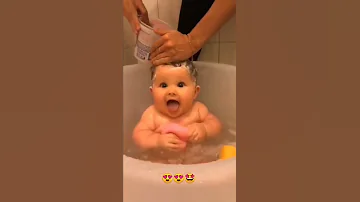 یک عدد خوردنی گوگولی مگولی بچه خوردنی کیوت ملوس نینی کودک کودک شاد 